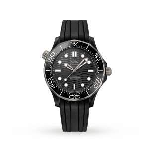 montre Omega Seamaster pour homme noire de 44 mm