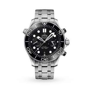 montre Omega Seamaster pour homme noire de 44 mm